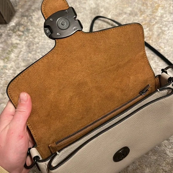 Coach Crossbody - Picture 3 of 10